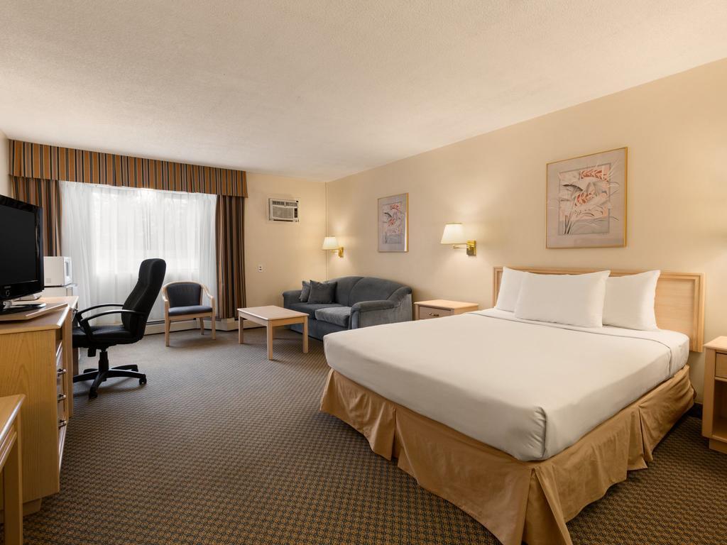 Travelodge By Wyndham Calgary University Exteriér fotografie