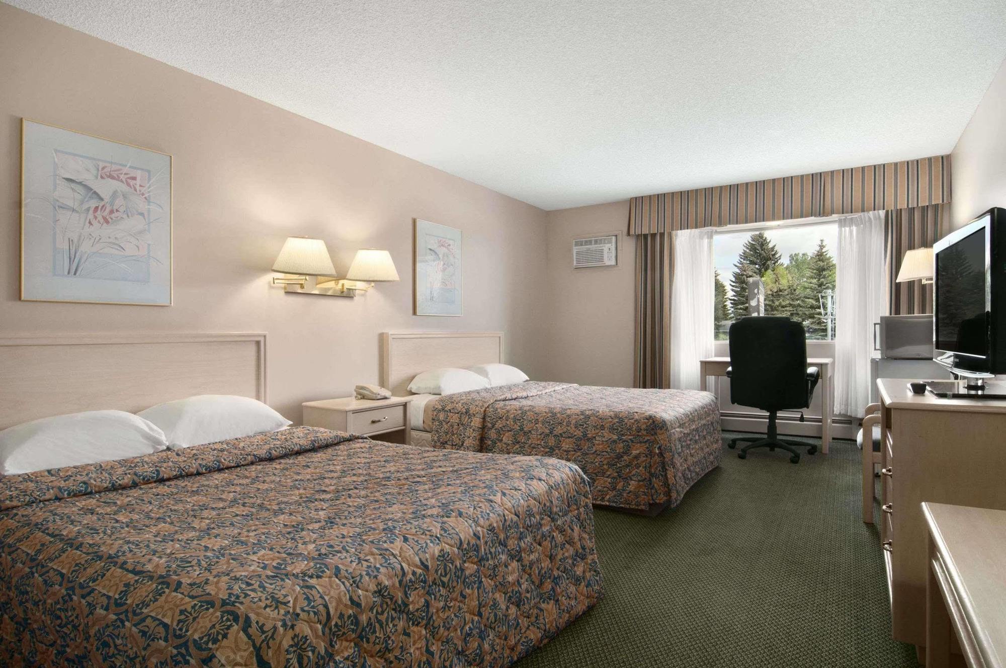 Travelodge By Wyndham Calgary University Exteriér fotografie